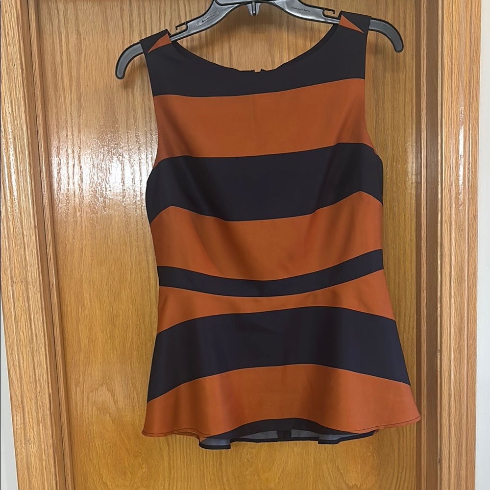 Banana Republic Sleeveless Top - Navy and Orange size 6